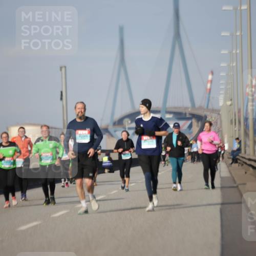03.10.2025 - Köhlbrandbrückenlauf Jannik Wohlers http://msf.ph/oto/9095489 03.10.2025 10:13:28 Position 3  meine-sportfotos.de