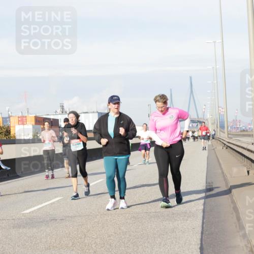 03.10.2025 - Köhlbrandbrückenlauf Jannik Wohlers http://msf.ph/oto/9095526 03.10.2025 10:13:47 Position 3  meine-sportfotos.de