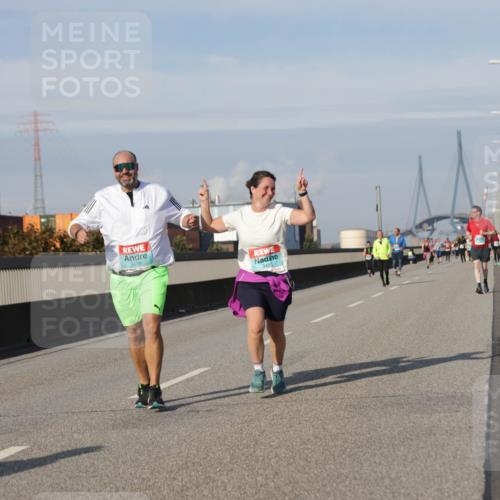 03.10.2025 - Köhlbrandbrückenlauf Jannik Wohlers http://msf.ph/oto/9095629 03.10.2025 10:13:54 Position 3 3453 meine-sportfotos.de