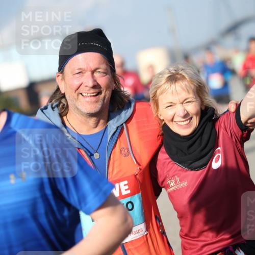 03.10.2025 - Köhlbrandbrückenlauf Jannik Wohlers http://msf.ph/oto/9095733 03.10.2025 10:04:30 Position 3  meine-sportfotos.de