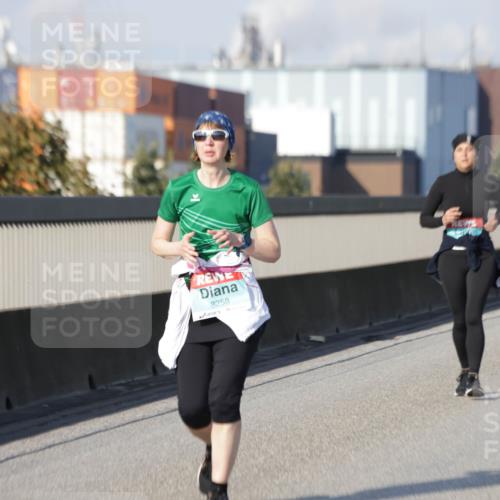 03.10.2025 - Köhlbrandbrückenlauf Jannik Wohlers http://msf.ph/oto/9095738 03.10.2025 10:16:58 Position 3 3258 meine-sportfotos.de