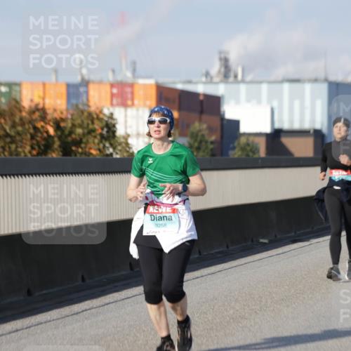 03.10.2025 - Köhlbrandbrückenlauf Jannik Wohlers http://msf.ph/oto/9095777 03.10.2025 10:16:58 Position 3 3258 meine-sportfotos.de