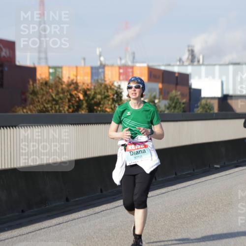 03.10.2025 - Köhlbrandbrückenlauf Jannik Wohlers http://msf.ph/oto/9095801 03.10.2025 10:16:59 Position 3 3258 meine-sportfotos.de