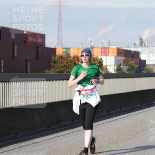 03.10.2025 - Köhlbrandbrückenlauf Jannik Wohlers http://msf.ph/oto/9095859 03.10.2025 10:16:59 Position 3 8258 meine-sportfotos.de
