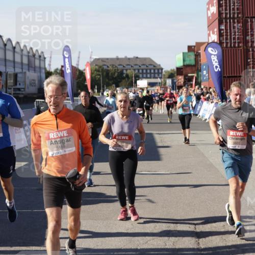 03.10.2025 - Köhlbrandbrückenlauf Jannik Wohlers http://msf.ph/oto/9095860 03.10.2025 13:20:57 Ziel 4709, 4915, 4916, 5006, 5084, 5130, 5156, 5169, 5377, 5480, 5501, 6296, 6645, 6646, 6648, 6650, 6703, 6780 meine-sportfotos.de