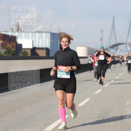 03.10.2025 - Köhlbrandbrückenlauf Jannik Wohlers http://msf.ph/oto/9095973 03.10.2025 10:17:04 Position 3 3095 meine-sportfotos.de