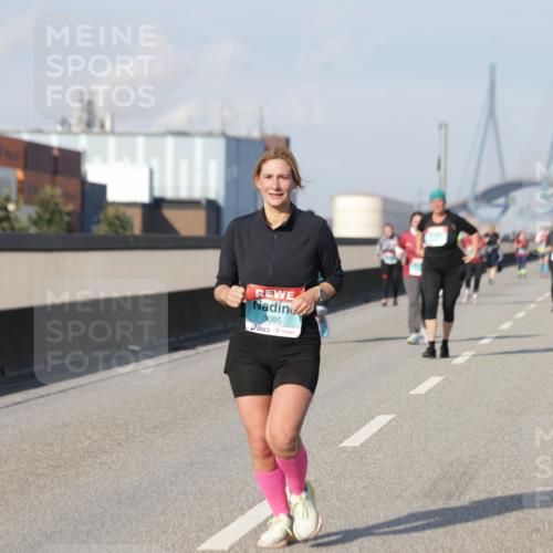03.10.2025 - Köhlbrandbrückenlauf Jannik Wohlers http://msf.ph/oto/9095983 03.10.2025 10:17:04 Position 3 3095 meine-sportfotos.de