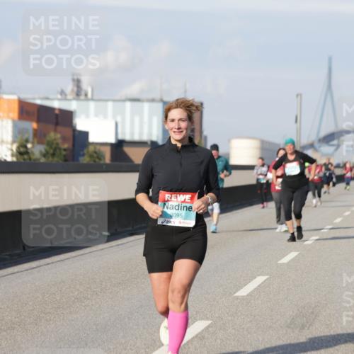 03.10.2025 - Köhlbrandbrückenlauf Jannik Wohlers http://msf.ph/oto/9096007 03.10.2025 10:17:04 Position 3 3095 meine-sportfotos.de