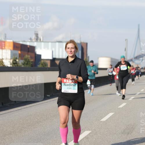 03.10.2025 - Köhlbrandbrückenlauf Jannik Wohlers http://msf.ph/oto/9096018 03.10.2025 10:17:04 Position 3 3095 meine-sportfotos.de