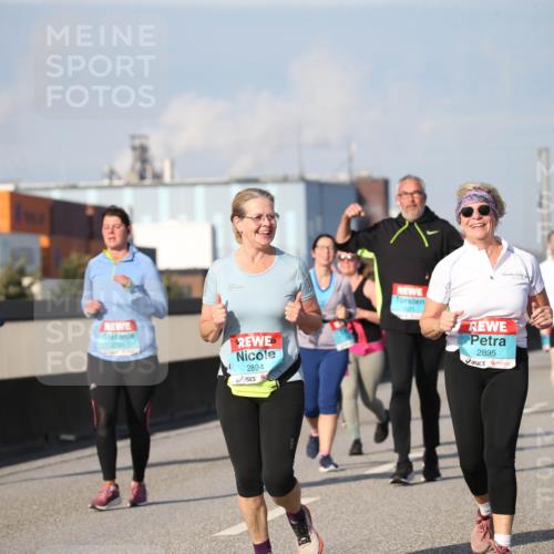 03.10.2025 - Köhlbrandbrückenlauf Jannik Wohlers http://msf.ph/oto/9096102 03.10.2025 10:14:25 Position 3 2781, 2894, 2895 meine-sportfotos.de