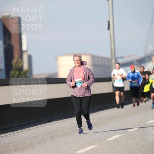 03.10.2025 - Köhlbrandbrückenlauf Jannik Wohlers http://msf.ph/oto/9097032 03.10.2025 10:15:33 Position 3 3589 meine-sportfotos.de
