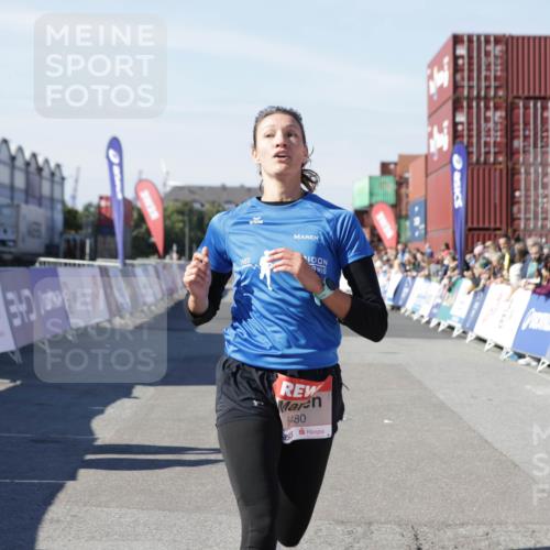03.10.2025 - Köhlbrandbrückenlauf Jannik Wohlers http://msf.ph/oto/9097151 03.10.2025 12:55:51 Ziel 4001, 4594, 6100, 6480, 6762 meine-sportfotos.de