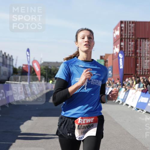 03.10.2025 - Köhlbrandbrückenlauf Jannik Wohlers http://msf.ph/oto/9097199 03.10.2025 12:55:52 Ziel 4594, 5966, 6100, 6480, 6762 meine-sportfotos.de