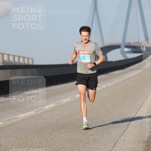 03.10.2025 - Köhlbrandbrückenlauf Lena Gebhardt http://msf.ph/oto/9097214 03.10.2025 09:33:37 Position 2 3782 meine-sportfotos.de