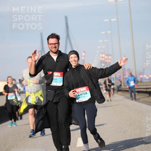 03.10.2025 - Köhlbrandbrückenlauf Jannik Wohlers http://msf.ph/oto/9097237 03.10.2025 10:15:52 Position 3 3733, 2771 meine-sportfotos.de