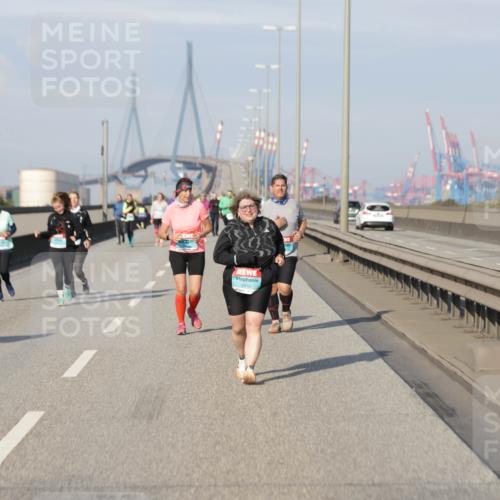03.10.2025 - Köhlbrandbrückenlauf Jannik Wohlers http://msf.ph/oto/9097269 03.10.2025 10:18:00 Position 3  meine-sportfotos.de