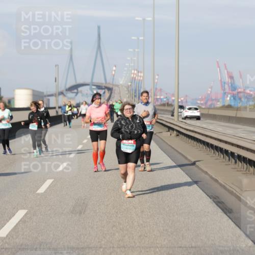 03.10.2025 - Köhlbrandbrückenlauf Jannik Wohlers http://msf.ph/oto/9097271 03.10.2025 10:18:00 Position 3 3319 meine-sportfotos.de