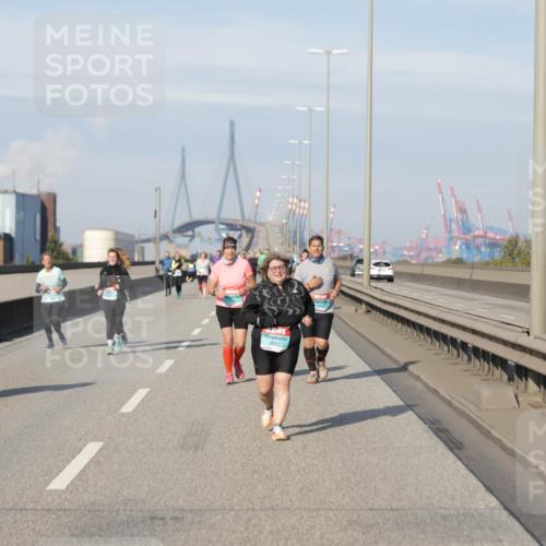 03.10.2025 - Köhlbrandbrückenlauf Jannik Wohlers http://msf.ph/oto/9097333 03.10.2025 10:18:01 Position 3 3319 meine-sportfotos.de