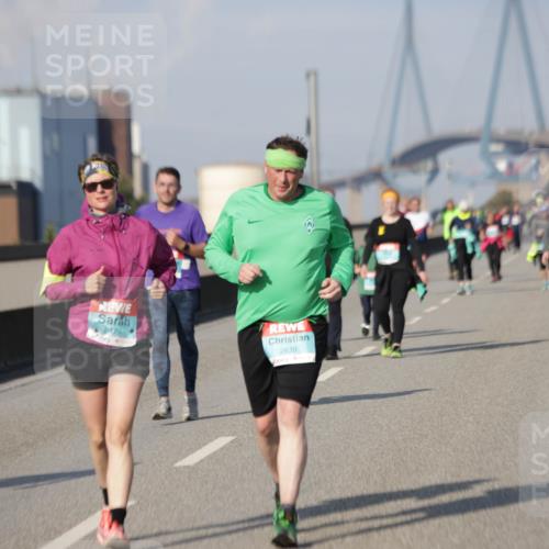 03.10.2025 - Köhlbrandbrückenlauf Jannik Wohlers http://msf.ph/oto/9097553 03.10.2025 10:18:26 Position 3 2479, 2839 meine-sportfotos.de