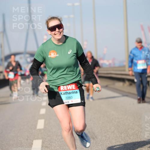 03.10.2025 - Köhlbrandbrückenlauf Jannik Wohlers http://msf.ph/oto/9097586 03.10.2025 10:16:09 Position 3 2260 meine-sportfotos.de