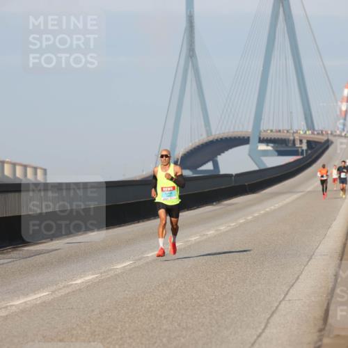 03.10.2025 - Köhlbrandbrückenlauf Lena Gebhardt http://msf.ph/oto/9097679 03.10.2025 09:33:59 Position 2  meine-sportfotos.de