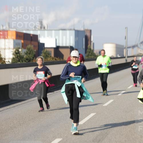 03.10.2025 - Köhlbrandbrückenlauf Jannik Wohlers http://msf.ph/oto/9097902 03.10.2025 10:18:53 Position 3 2516, 2488 meine-sportfotos.de
