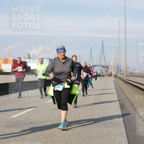 03.10.2025 - Köhlbrandbrückenlauf Jannik Wohlers http://msf.ph/oto/9097975 03.10.2025 10:18:57 Position 3 2188, 2603 meine-sportfotos.de