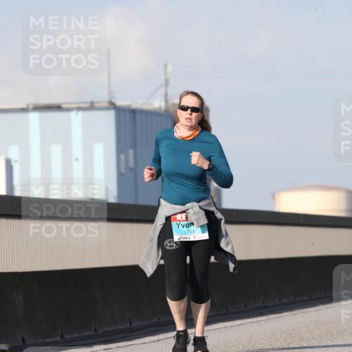 03.10.2025 - Köhlbrandbrückenlauf Jannik Wohlers http://msf.ph/oto/9098458 03.10.2025 10:22:23 Position 3 1766 meine-sportfotos.de