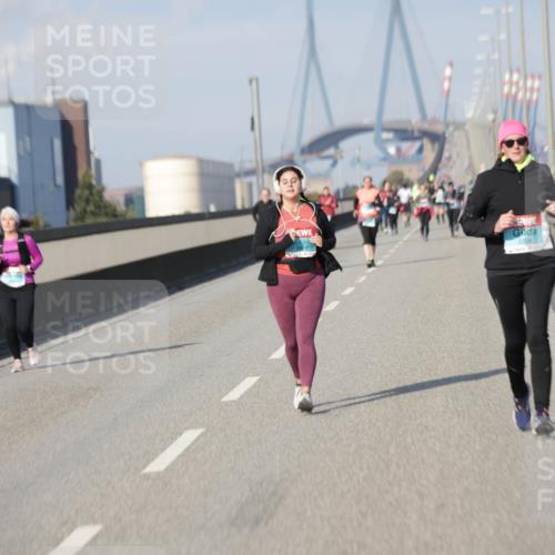03.10.2025 - Köhlbrandbrückenlauf Jannik Wohlers http://msf.ph/oto/9098537 03.10.2025 10:20:00 Position 3  meine-sportfotos.de