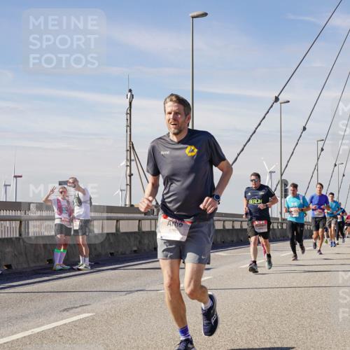 03.10.2025 - Köhlbrandbrückenlauf Michael Burmester http://msf.ph/oto/9098550 03.10.2025 12:44:58 Position 2 5702 meine-sportfotos.de