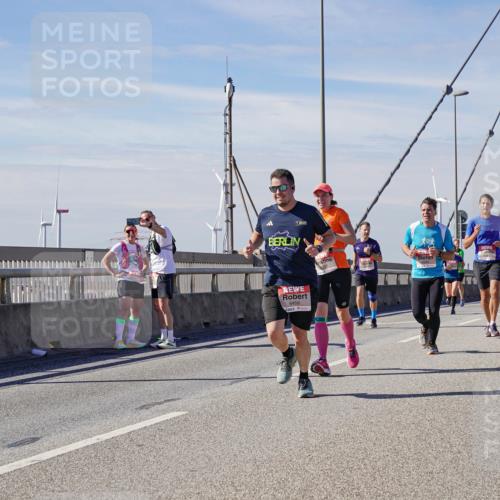 03.10.2025 - Köhlbrandbrückenlauf Michael Burmester http://msf.ph/oto/9098558 03.10.2025 12:45:00 Position 2 6459 meine-sportfotos.de