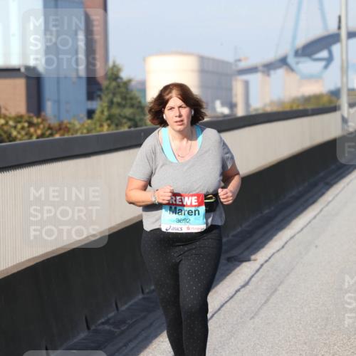 03.10.2025 - Köhlbrandbrückenlauf Jannik Wohlers http://msf.ph/oto/9098560 03.10.2025 10:22:49 Position 3 3692 meine-sportfotos.de