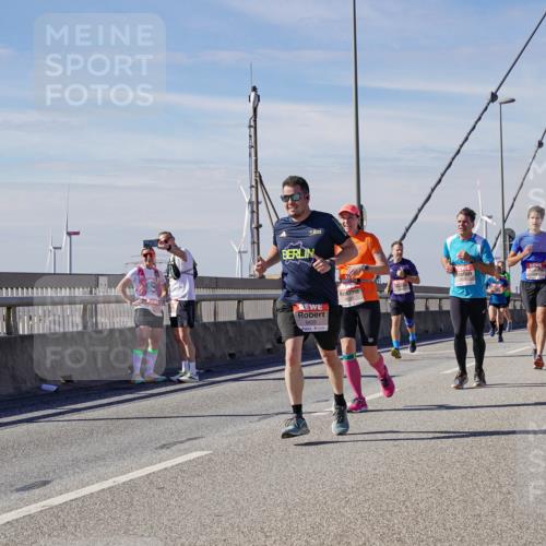 03.10.2025 - Köhlbrandbrückenlauf Michael Burmester http://msf.ph/oto/9098570 03.10.2025 12:45:00 Position 2 6459 meine-sportfotos.de