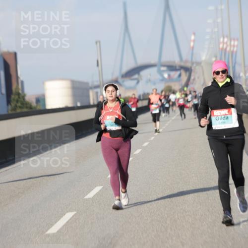 03.10.2025 - Köhlbrandbrückenlauf Jannik Wohlers http://msf.ph/oto/9098572 03.10.2025 10:20:01 Position 3  meine-sportfotos.de