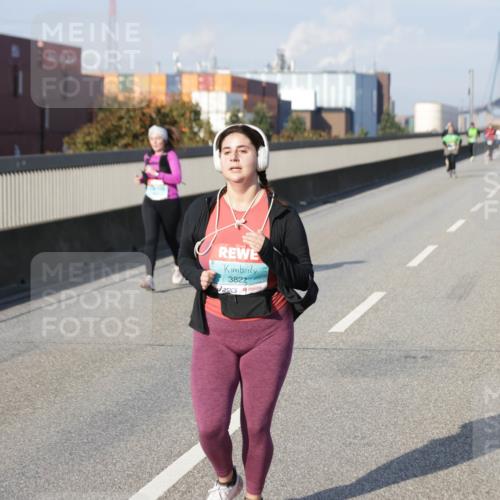03.10.2025 - Köhlbrandbrückenlauf Jannik Wohlers http://msf.ph/oto/9098607 03.10.2025 10:20:07 Position 3 3822 meine-sportfotos.de
