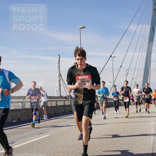 03.10.2025 - Köhlbrandbrückenlauf Michael Burmester http://msf.ph/oto/9098650 03.10.2025 12:45:04 Position 2 6534, 5563 meine-sportfotos.de