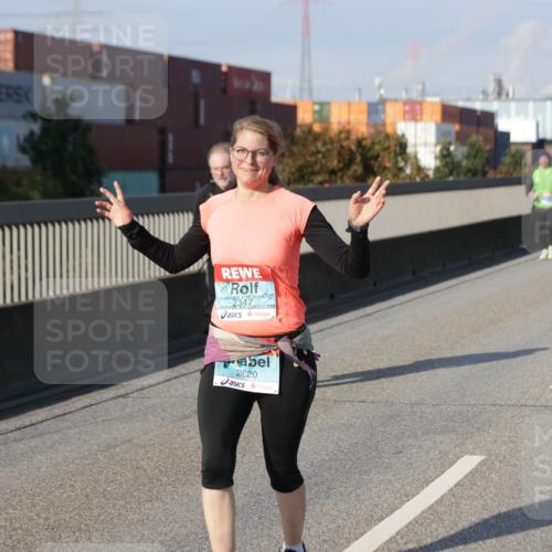 03.10.2025 - Köhlbrandbrückenlauf Jannik Wohlers http://msf.ph/oto/9098735 03.10.2025 10:20:29 Position 3 2620 meine-sportfotos.de
