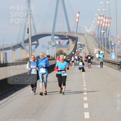 03.10.2025 - Köhlbrandbrückenlauf Jannik Wohlers http://msf.ph/oto/9098752 03.10.2025 10:23:59 Position 3  meine-sportfotos.de