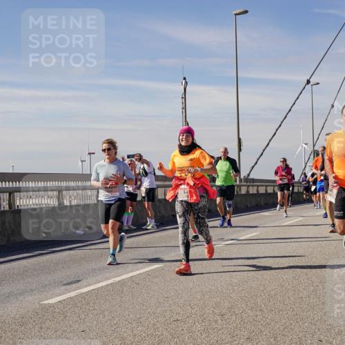 03.10.2025 - Köhlbrandbrückenlauf Michael Burmester http://msf.ph/oto/9098861 03.10.2025 12:45:12 Position 2  meine-sportfotos.de