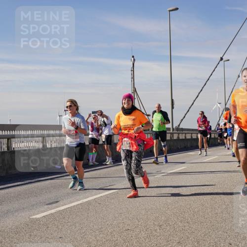 03.10.2025 - Köhlbrandbrückenlauf Michael Burmester http://msf.ph/oto/9098873 03.10.2025 12:45:12 Position 2  meine-sportfotos.de