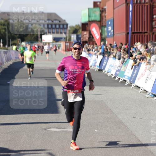 03.10.2025 - Köhlbrandbrückenlauf Jannik Wohlers http://msf.ph/oto/9098909 03.10.2025 12:56:31 Ziel 4028, 4054, 4096, 4166, 4170, 4231, 4478, 6266, 6408, 6769 meine-sportfotos.de