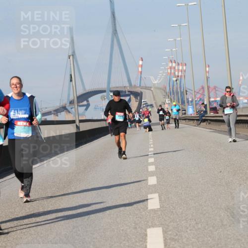03.10.2025 - Köhlbrandbrückenlauf Jannik Wohlers http://msf.ph/oto/9098946 03.10.2025 10:24:13 Position 3 3093, 3805 meine-sportfotos.de