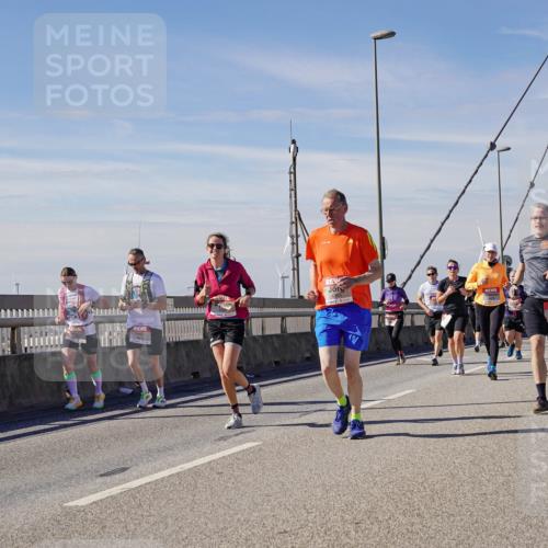 03.10.2025 - Köhlbrandbrückenlauf Michael Burmester http://msf.ph/oto/9098972 03.10.2025 12:45:16 Position 2  meine-sportfotos.de