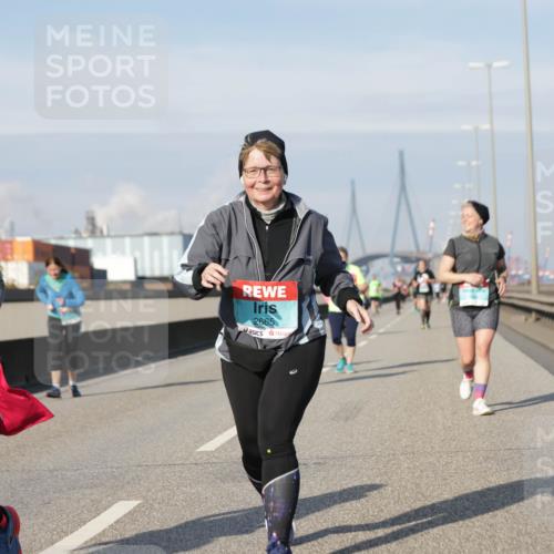 03.10.2025 - Köhlbrandbrückenlauf Jannik Wohlers http://msf.ph/oto/9098985 03.10.2025 10:20:41 Position 3 2452, 2665 meine-sportfotos.de