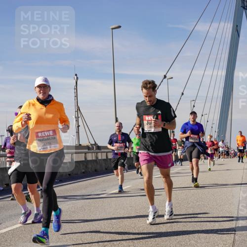 03.10.2025 - Köhlbrandbrückenlauf Michael Burmester http://msf.ph/oto/9099086 03.10.2025 12:45:20 Position 2 4479, 495 meine-sportfotos.de