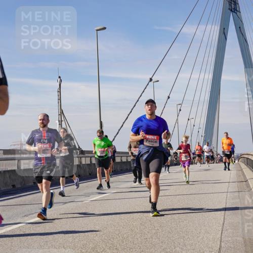 03.10.2025 - Köhlbrandbrückenlauf Michael Burmester http://msf.ph/oto/9099115 03.10.2025 12:45:21 Position 2 6034 meine-sportfotos.de
