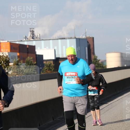 03.10.2025 - Köhlbrandbrückenlauf Jannik Wohlers http://msf.ph/oto/9099207 03.10.2025 10:25:05 Position 3 2664, 2647 meine-sportfotos.de