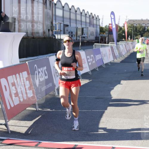 03.10.2025 - Köhlbrandbrückenlauf Jannik Wohlers http://msf.ph/oto/9099213 03.10.2025 12:56:35 Ziel 4054, 4096, 4170, 4231, 4478, 5091, 6266, 6408, 6769 meine-sportfotos.de