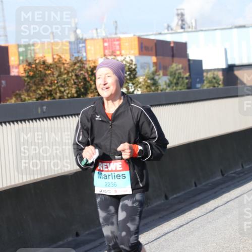 03.10.2025 - Köhlbrandbrückenlauf Jannik Wohlers http://msf.ph/oto/9099289 03.10.2025 10:25:10 Position 3 2236 meine-sportfotos.de