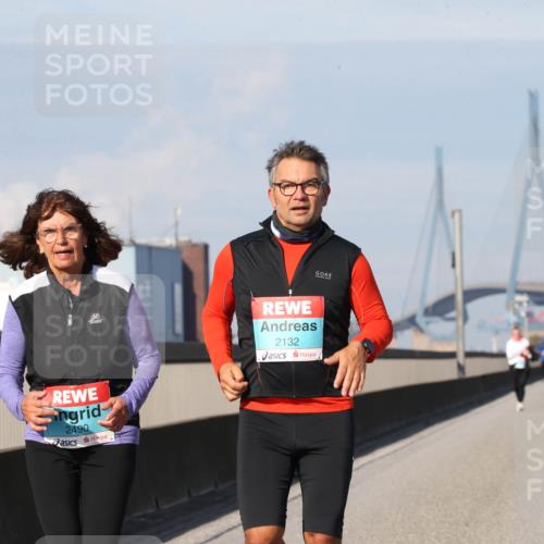 03.10.2025 - Köhlbrandbrückenlauf Jannik Wohlers http://msf.ph/oto/9099346 03.10.2025 10:25:46 Position 3 2490, 2132 meine-sportfotos.de